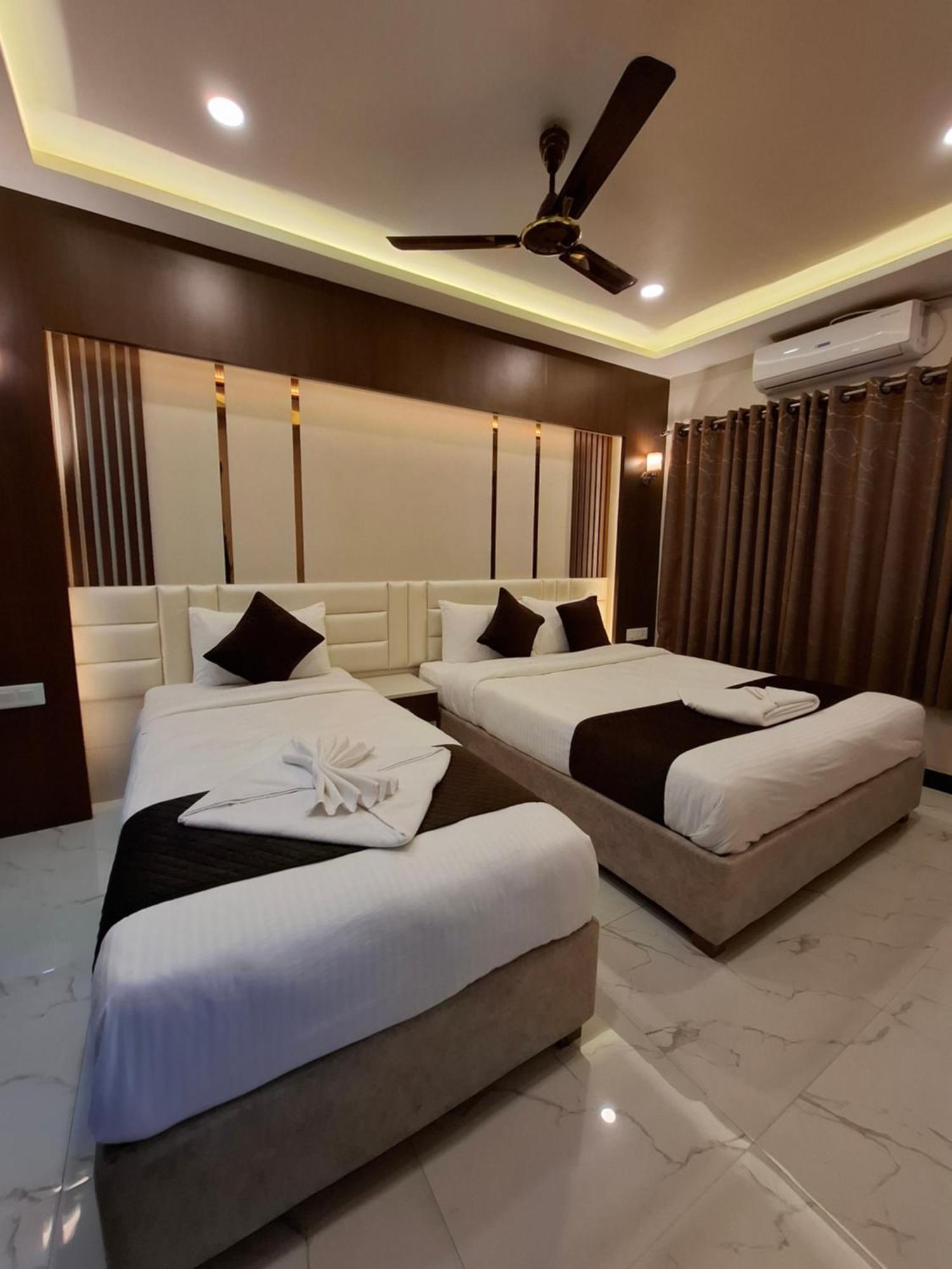 Hotel Royal Mithila Private Limited 자낙푸르 외부 사진